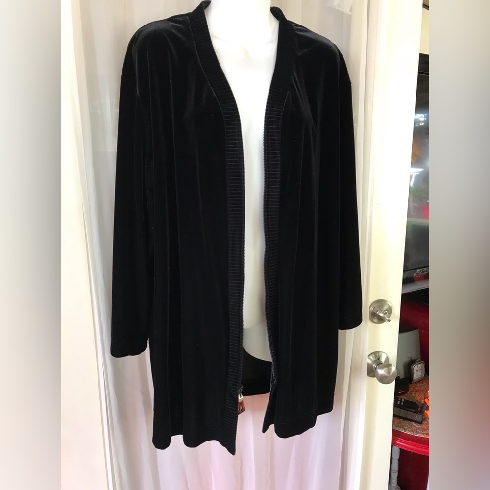 Coldwater Creek black velour velvet long  jacket lounge wear casual winter Sz L